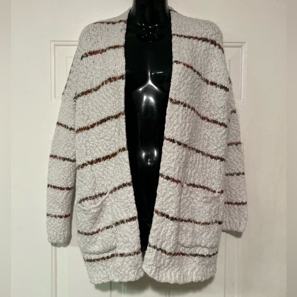 Altar'd State White Striped Eyelash Cardigan Sweater Open Front Pockets Size M/L - Picture 3 of 10